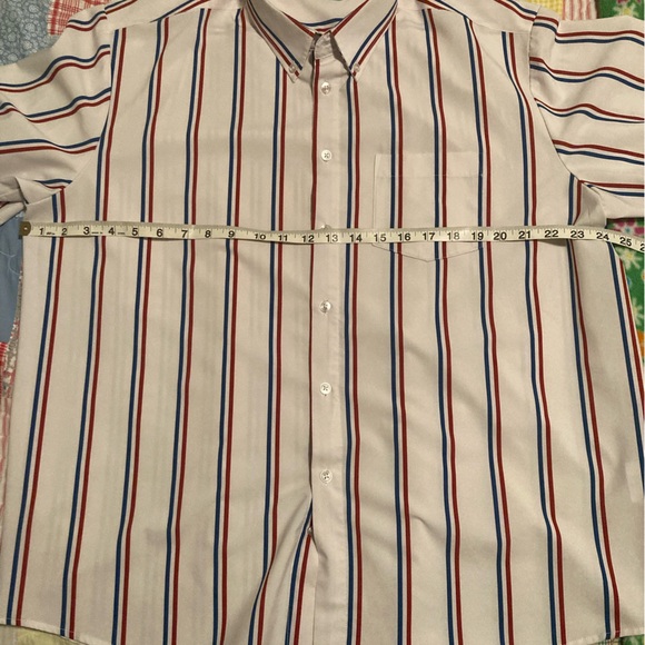 &Collar Short Sleeve Button Down L - Picture 5 of 7